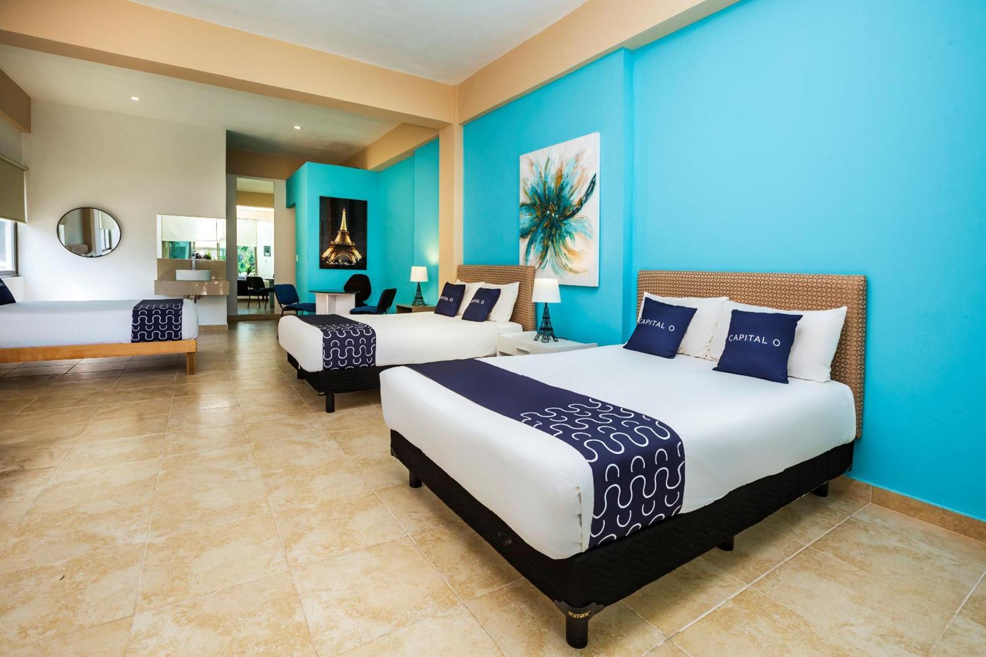 Capital O Cancun International Airport 24 7 المظهر الخارجي الصورة
